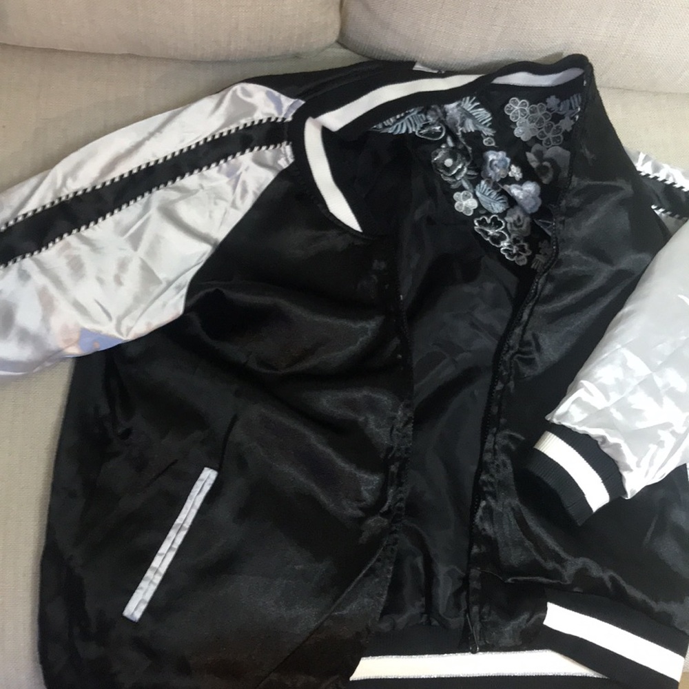 Two sides Jacket - Picture 2 of 2